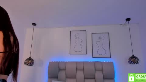 Snapshot of hanna__evans_ chatting on 05/30/26, 12:13 hanna__evans_ online show from 05/30/26, 12:13