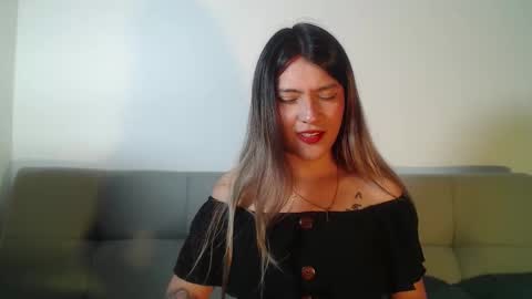 Snapshot of hanna__jones7 chatting on 02/13/26, 12:28 Hanna online show from 02/13/26, 12:28