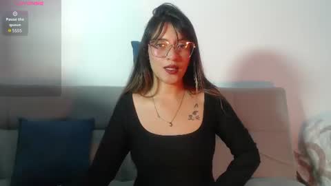 Snapshot of hanna__jones7 chatting on 06/13/26, 09:35 Hanna online show from 06/13/26, 09:35