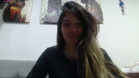 Snapshot of hanna__jones7 chatting on 06/17/26, 01:08 Hanna online show from 06/17/26, 01:08