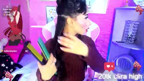  hanna  online show from 11/17/25, 01:22