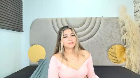 Hanna Castro online show from 01/11/26, 03:50