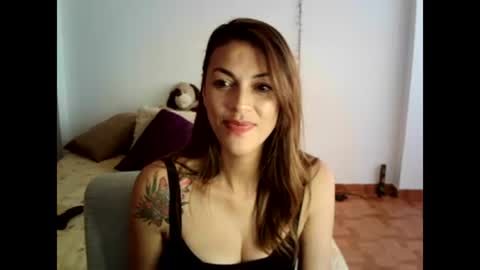 Snapshot of hanna_charming chatting on 12/04/24, 04:38 Hanna charming online show from 12/04/24, 04:38