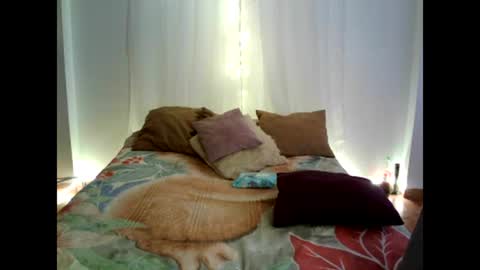 Snapshot of hanna_charming chatting on 02/26/25, 09:58 Hanna charming online show from 02/26/25, 09:58