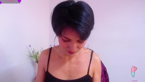 Sara online show from 01/17/25, 03:22