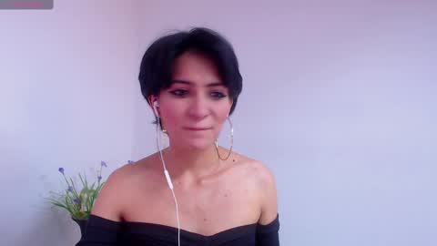 Sara online show from 02/09/25, 05:01