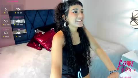 Snapshot of hanna_clark__ chatting on 07/08/26, 11:48 Hanna clark online show from 07/08/26, 11:48