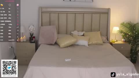 Snapshot of hanna_costtello chatting on 02/24/25, 05:43 hanna_costtello online show from 02/24/25, 05:43