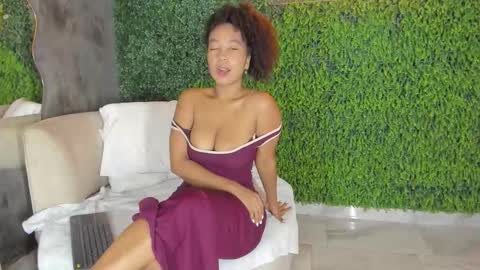 Hanna online show from 12/19/25, 04:03