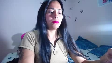 Snapshot of hanna_girl21 chatting on 03/09/26, 03:32 HANNA online show from 03/09/26, 03:32