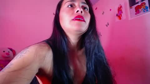 Snapshot of hanna_girl21 chatting on 07/29/26, 06:28 HANNA online show from 07/29/26, 06:28