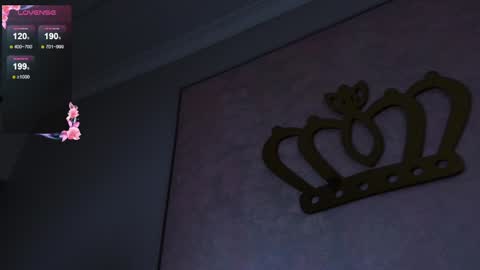 Snapshot of hanna_kiim chatting on 01/18/25, 04:42     online show from 01/18/25, 04:42