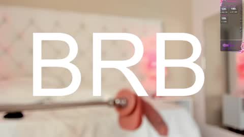 Snapshot of hanna_kiim chatting on 02/06/25, 03:31     online show from 02/06/25, 03:31