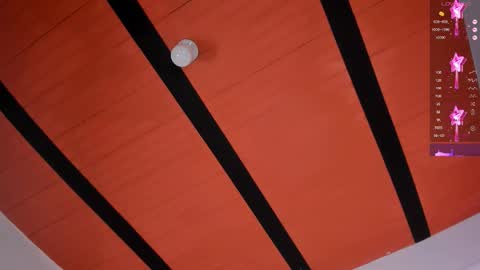 Snapshot of hanna_kiim chatting on 11/05/25, 05:07 online show from 11/05/25, 05:07