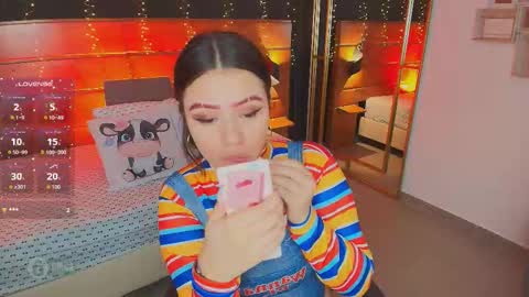 Snapshot of hanna_kimura chatting on 10/09/25, 09:13 Hanna online show from 10/09/25, 09:13