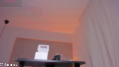 Snapshot of hanna_lee02 chatting on 04/24/26, 12:07 Hanna Lee online show from 04/24/26, 12:07
