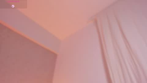 Snapshot of hanna_lee02 chatting on 05/27/26, 12:13 Hanna Lee online show from 05/27/26, 12:13