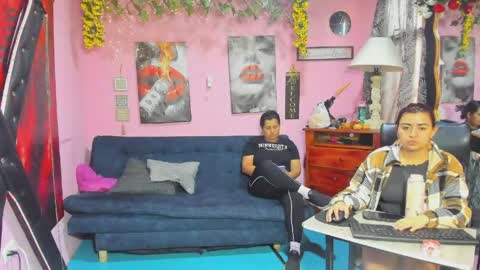 Snapshot of hanna_mature01 chatting on 04/22/26, 12:07 Hanna online show from 04/22/26, 12:07