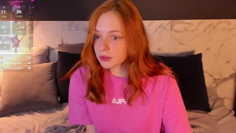 Snapshot of hanna_melon chatting on 12/16/24, 01:31 Hanna next stream is Mo 8pm-6am by CET online show from 12/16/24, 01:31