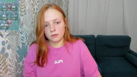 Snapshot of hanna_melon chatting on 12/16/24, 08:16 Hanna next stream is Mo 8pm-6am by CET online show from 12/16/24, 08:16