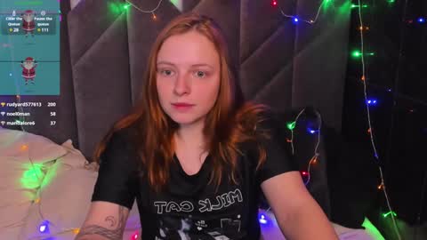 Snapshot of hanna_melon chatting on 01/14/25, 11:48 Hanna next stream is Mo 8pm-6am by CET online show from 01/14/25, 11:48