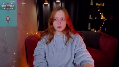 Snapshot of hanna_melon chatting on 01/15/25, 08:16 Hanna next stream is Mo 8pm-6am by CET online show from 01/15/25, 08:16