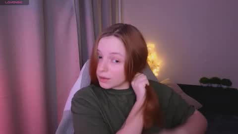 Snapshot of hanna_melon chatting on 02/21/25, 12:05 Hanna next stream is Mo 8pm-6am by CET online show from 02/21/25, 12:05