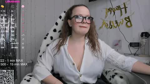 hanna montanas online show from 02/02/25, 03:07