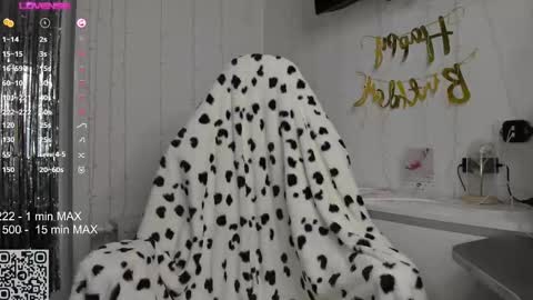 hanna montanas online show from 02/02/25, 06:10