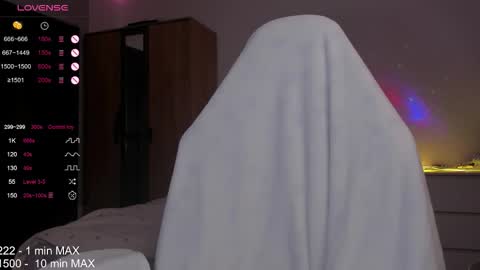 hanna montanas online show from 11/25/25, 07:36