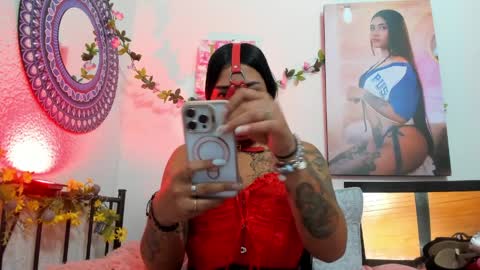 Snapshot of hanna_moore10 chatting on 04/03/26, 07:56 Hanna online show from 04/03/26, 07:56