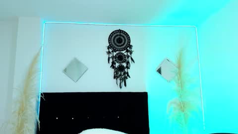 Hanna musk online show from 01/22/25, 02:46