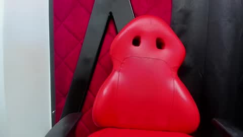 EVA online show from 01/07/25, 02:20