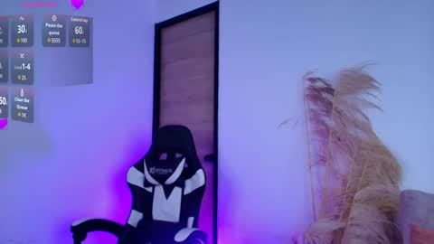 Hanna Capicorn online show from 12/16/25, 09:09