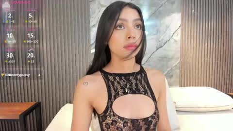 Snapshot of hanna_stell chatting on 06/04/26, 12:00 Hanna S online show from 06/04/26, 12:00