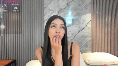 Snapshot of hanna_stell chatting on 06/06/26, 02:44 Hanna S online show from 06/06/26, 02:44
