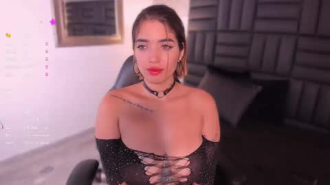 Hanna  online show from 02/04/25, 08:28