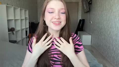 Snapshot of hanna_webber chatting on 06/01/26, 08:27 hanna_webber online show from 06/01/26, 08:27
