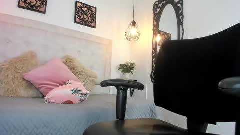 Hanna online show from 01/28/25, 08:04