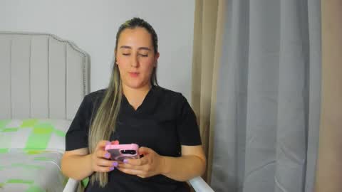 Hanna online show from 04/28/26, 01:26