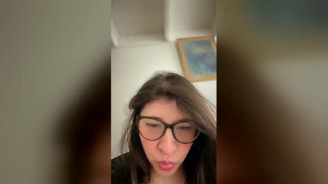 Snapshot of hannaasweet chatting on 04/10/26, 05:50 Hannaa online show from 04/10/26, 05:50