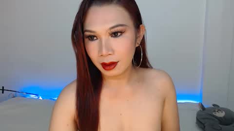 Hannah online show from 10/12/25, 02:10