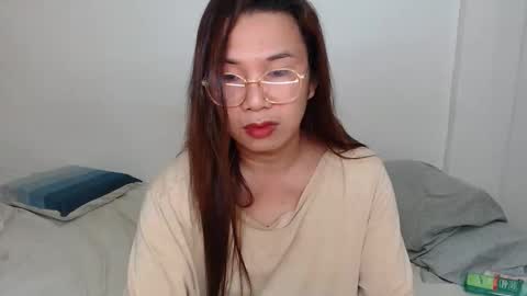 Hannah online show from 01/17/26, 04:11