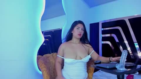 HannaClaire online show from 03/05/25, 04:35