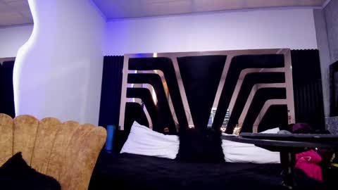 HannaClaire online show from 03/10/25, 04:03