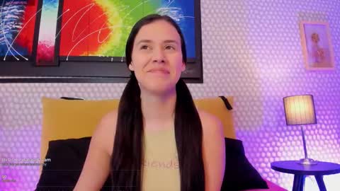 Snapshot of hannadowling_gh chatting on 12/01/25, 03:44 Hanna online show from 12/01/25, 03:44