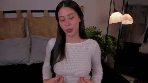 Hannah online show from 09/18/25, 10:56