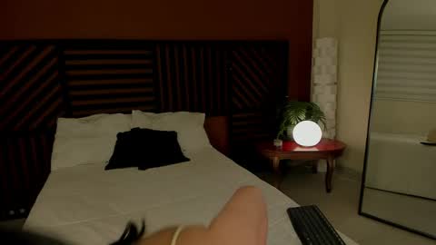 Hannah online show from 05/02/26, 09:53