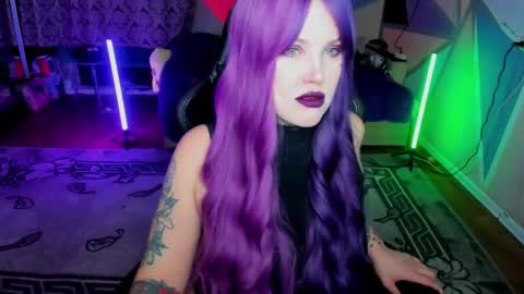 Hannah online show from 03/01/25, 05:49