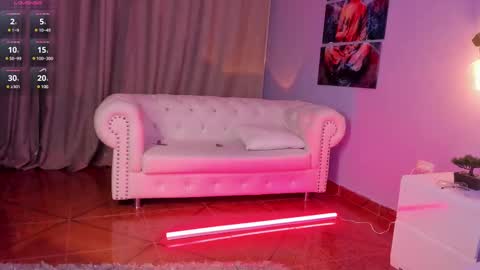 Snapshot of hannah_jonhson_1 chatting on 03/05/25, 04:34 Hannah online show from 03/05/25, 04:34